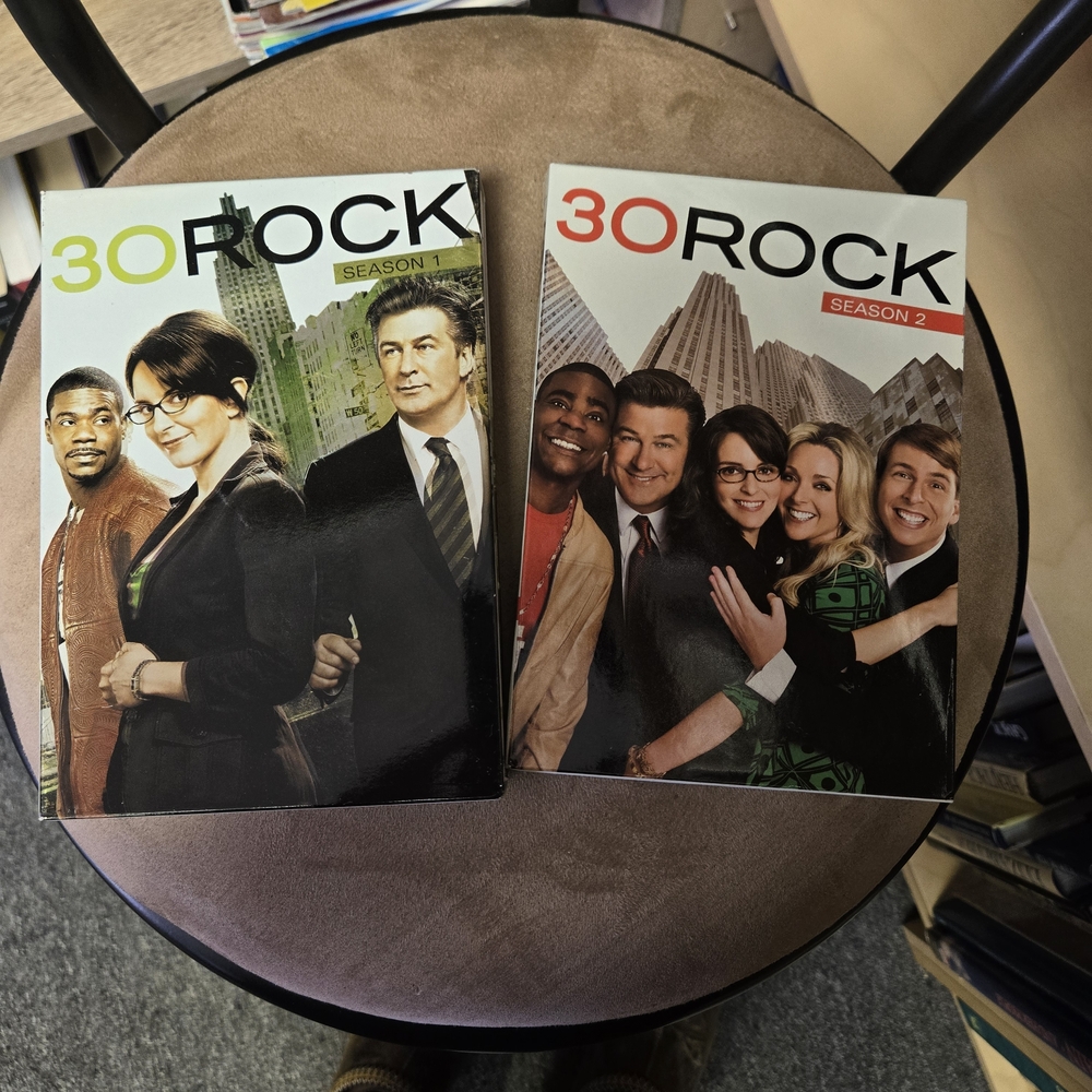30 Rock Seasons 1 & 2 DVD Box Set - White, Black, Green Accents